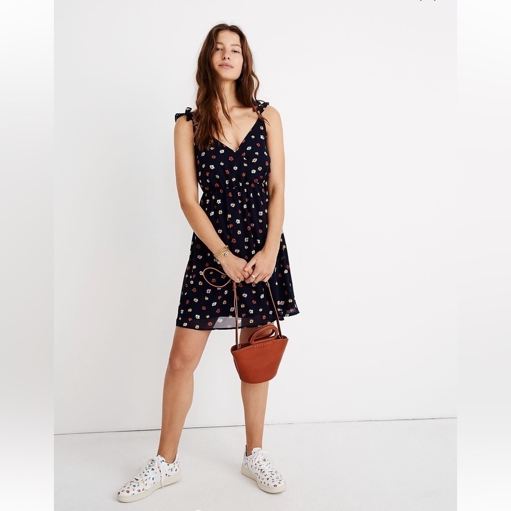 Madewell Ruffle-Strap Faux Wrap Dress in Confetti Floral Mini Size 00